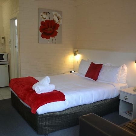 Wattle Motel Сімор Екстер'єр фото