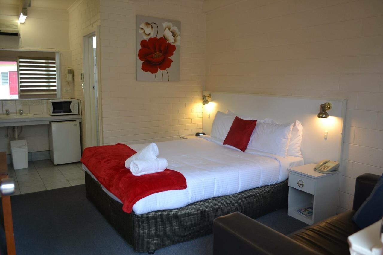 Wattle Motel Сімор Екстер'єр фото