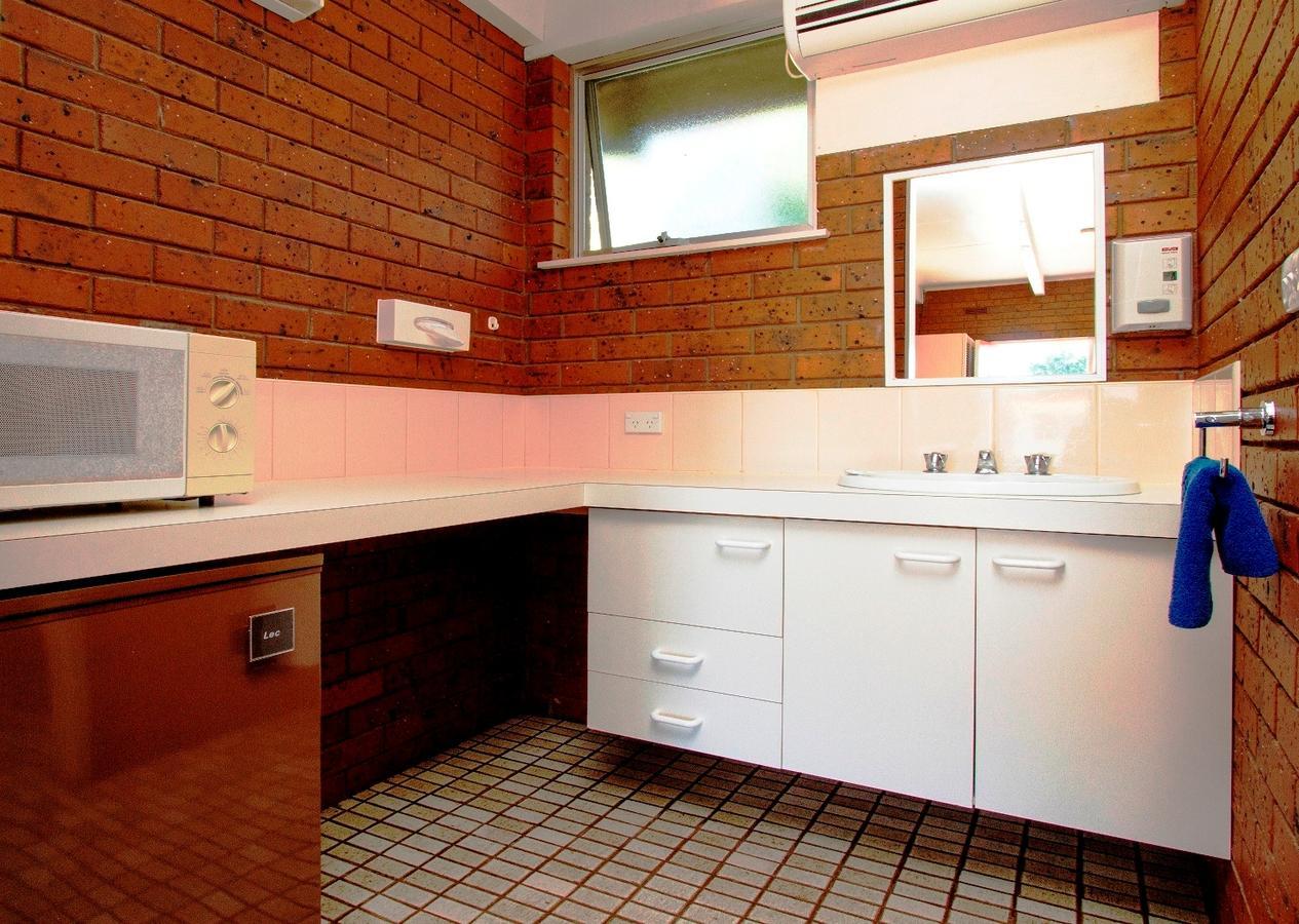Wattle Motel Сімор Екстер'єр фото